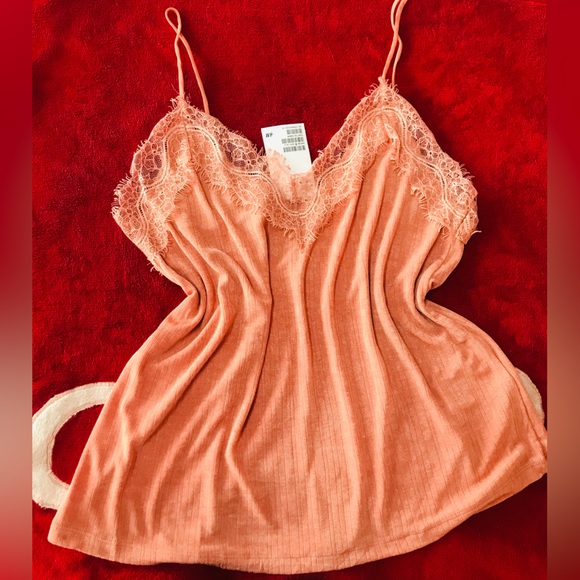 H&M brand new camisole top - Picture 6 of 8